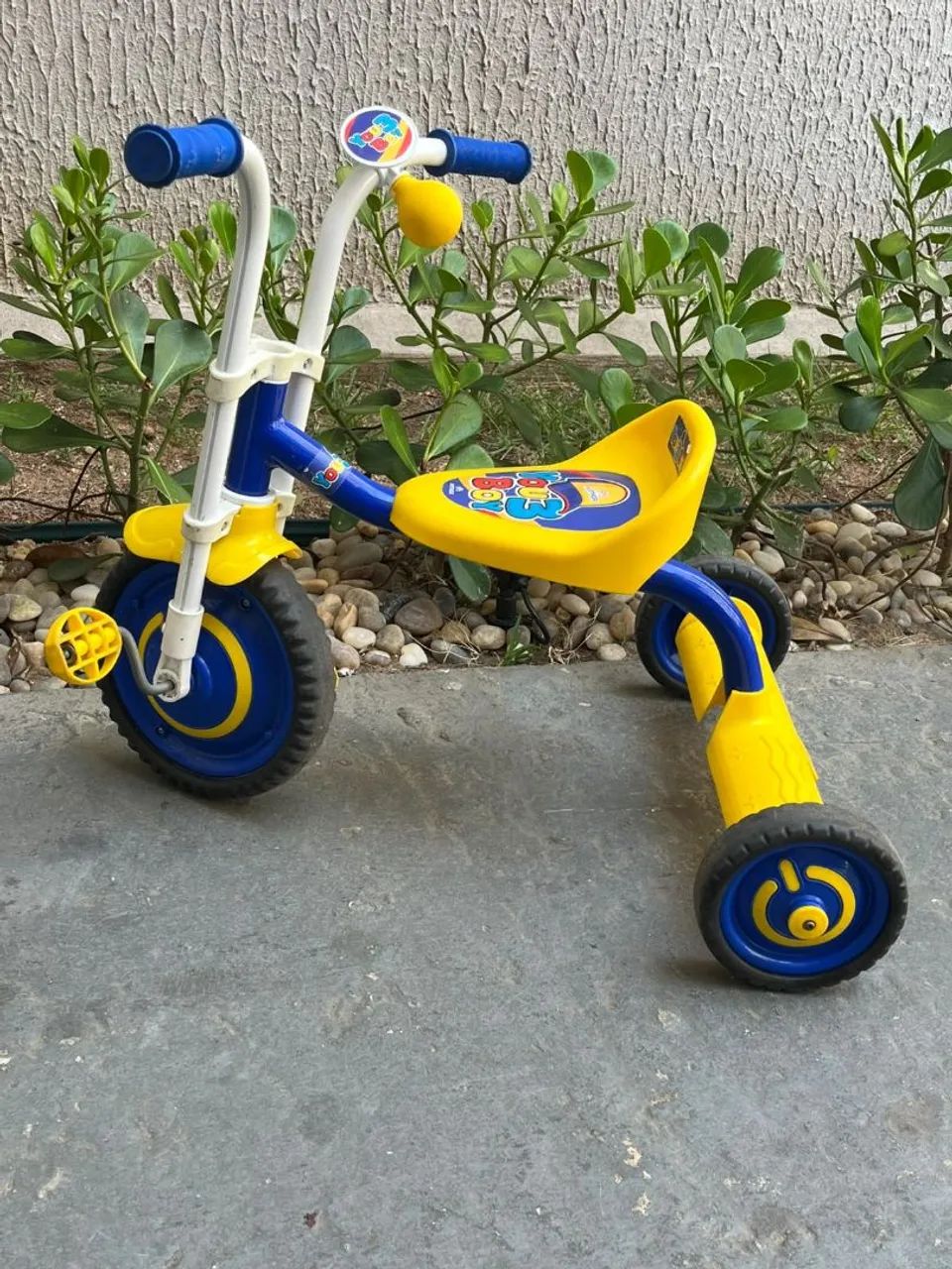 Triciclo infantil 