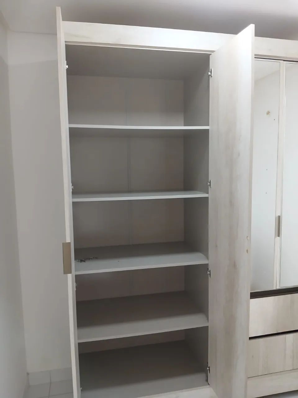 Guarda Roupa - Foto 3