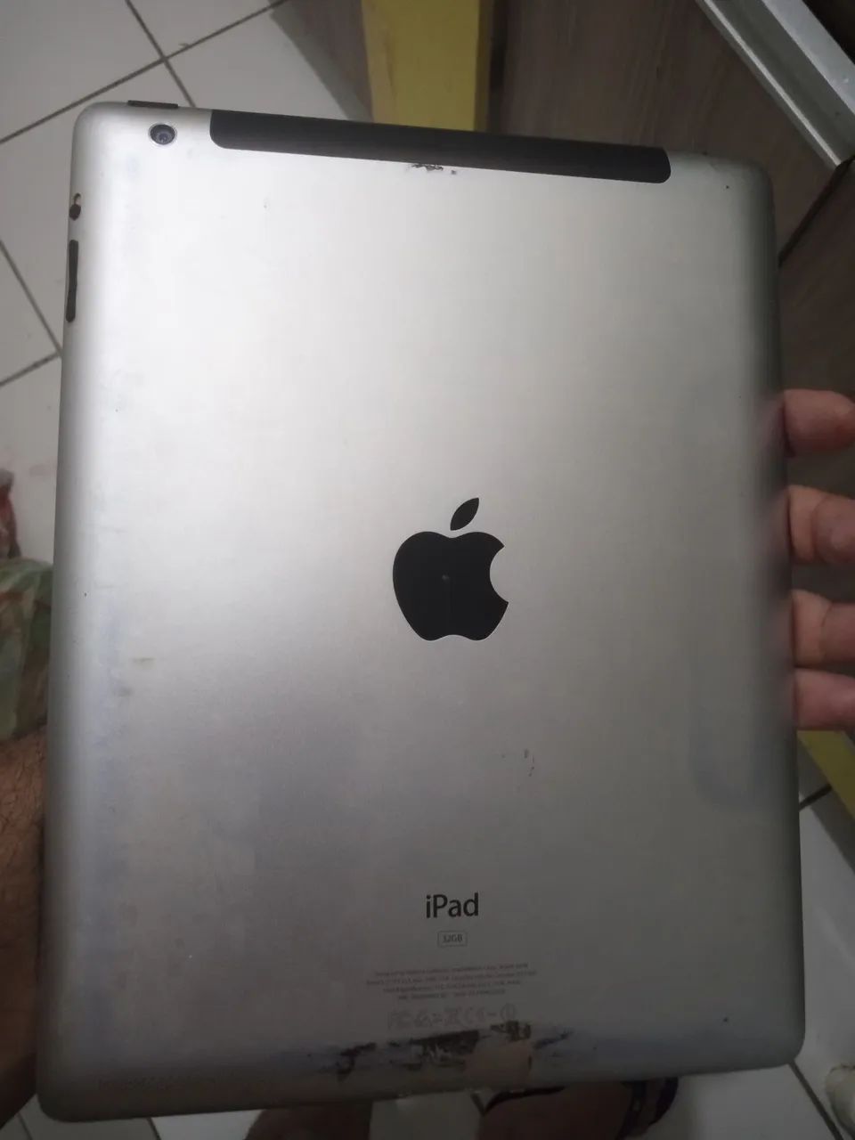 iPad 3 Apple 32GB Wi-Fi + 4G Usado - Muito Conservado - Foto 2