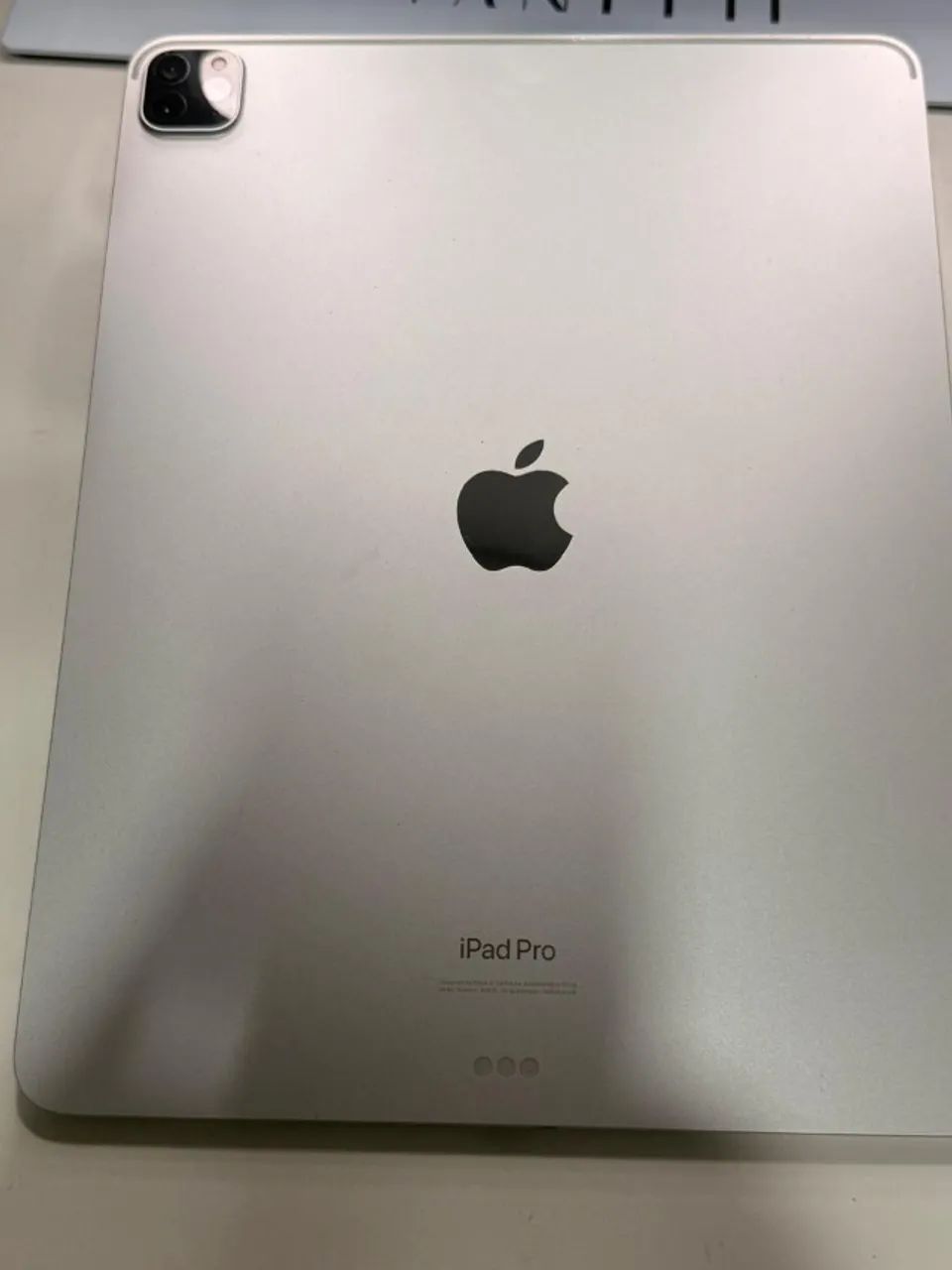 Apple iPad Pro de 12,9 polegadas (6ª geração, modelo 2022