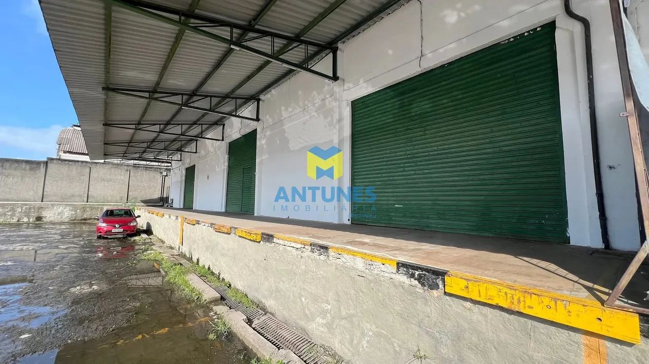 Alugue Galpão Condomínio próximo Aeroporto e Imbiribeira, 2.400m² com Doca
