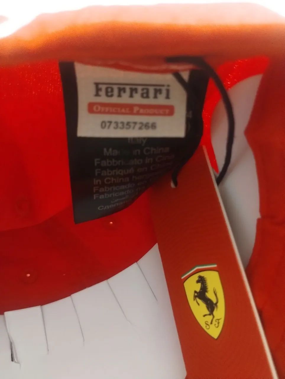 Boné uso exclusivo Equipe Ferrari  - Foto 2