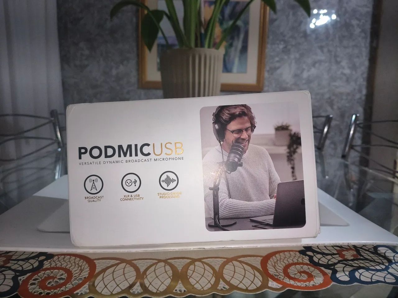 Vendo  RØDE PodMic USB, novo na caixa zero novo 