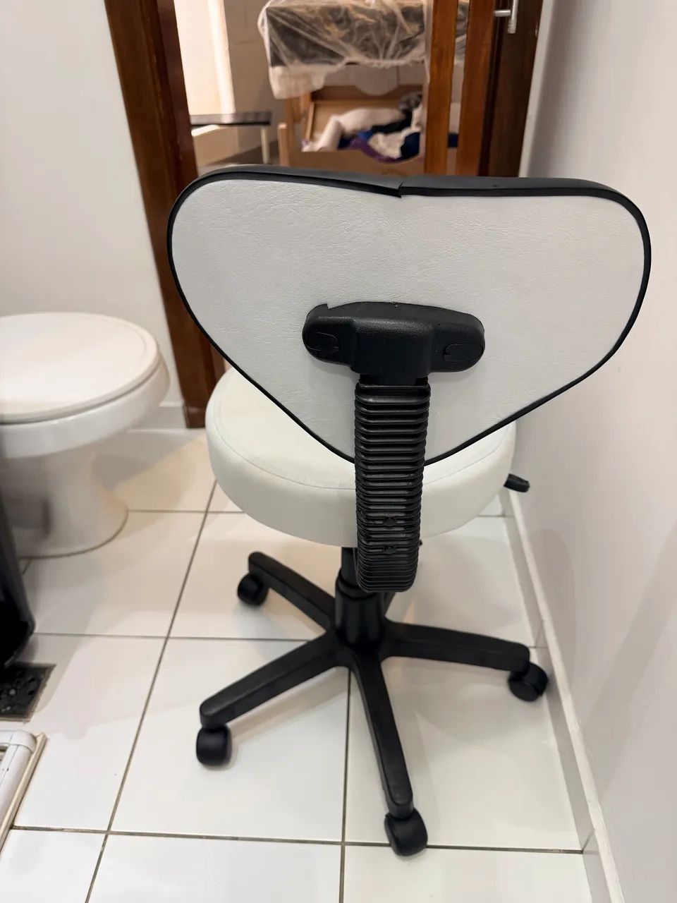 Cadeiras para estética  - Foto 5