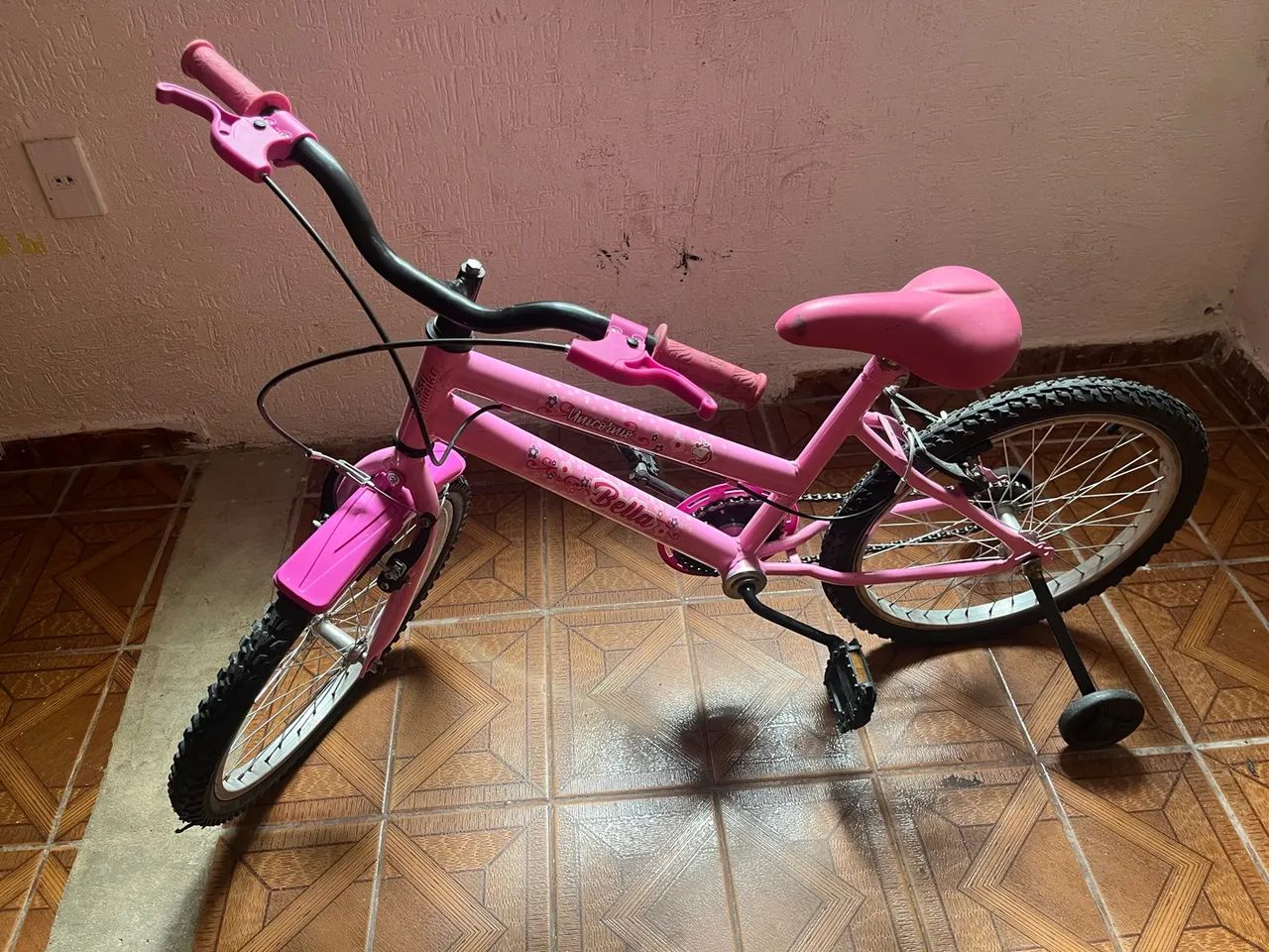 Bicicleta semi nova 