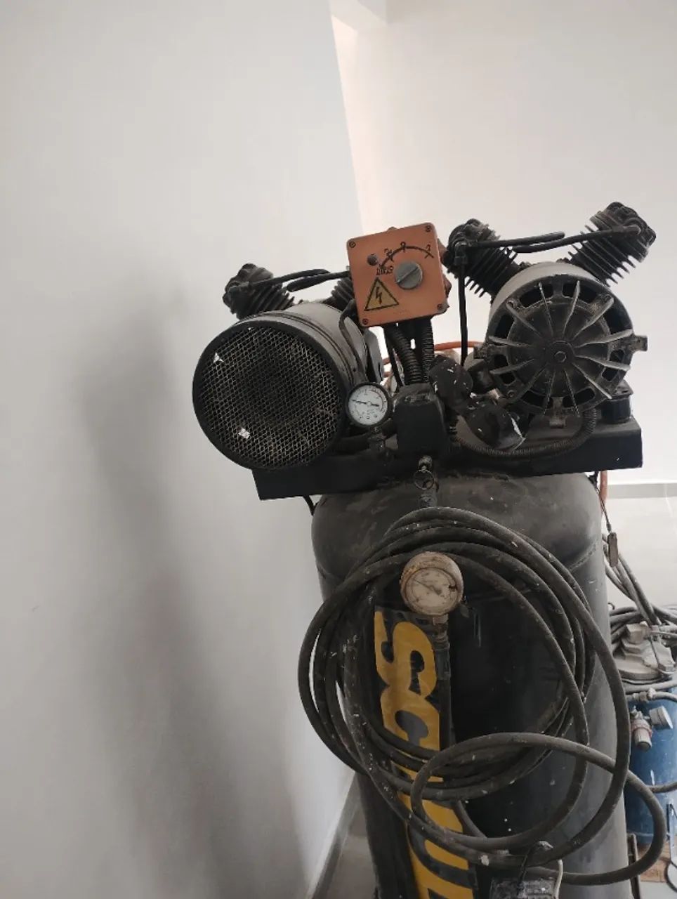 Compressor