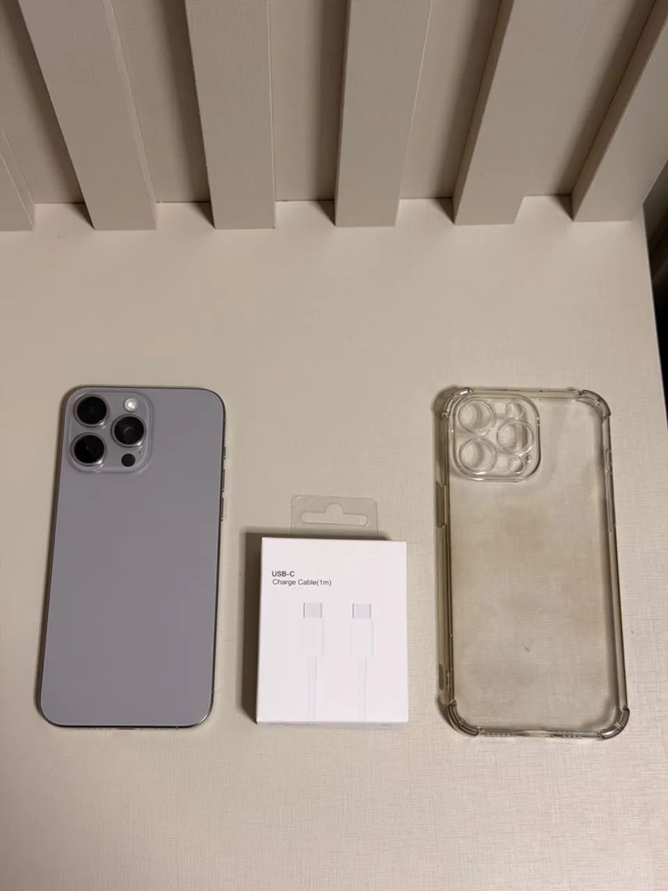 iPhone 15 Pro Max - IMPECÁVEL 