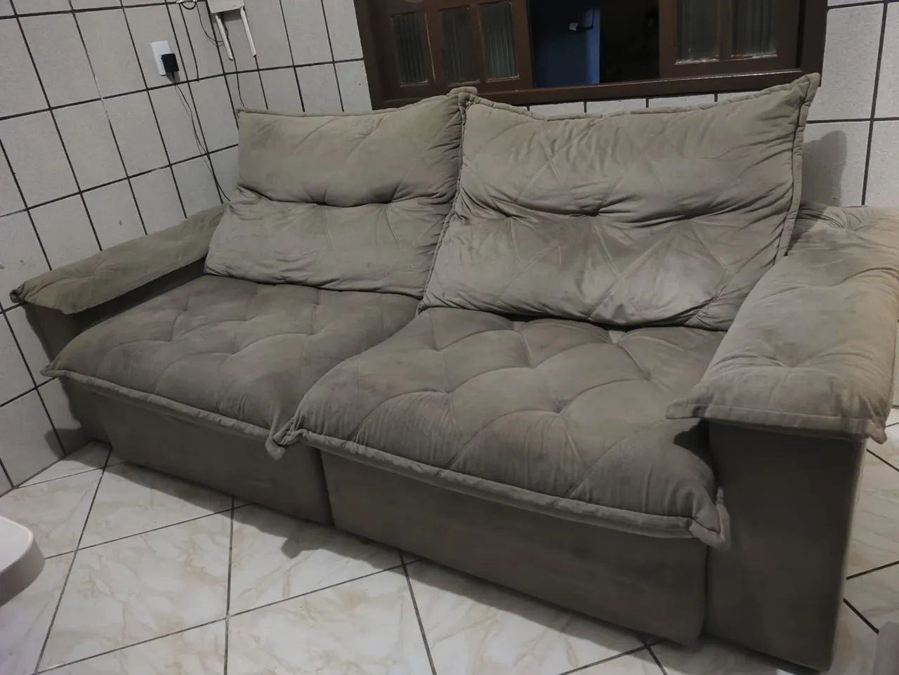 Sofá retrátil 2,9 metros