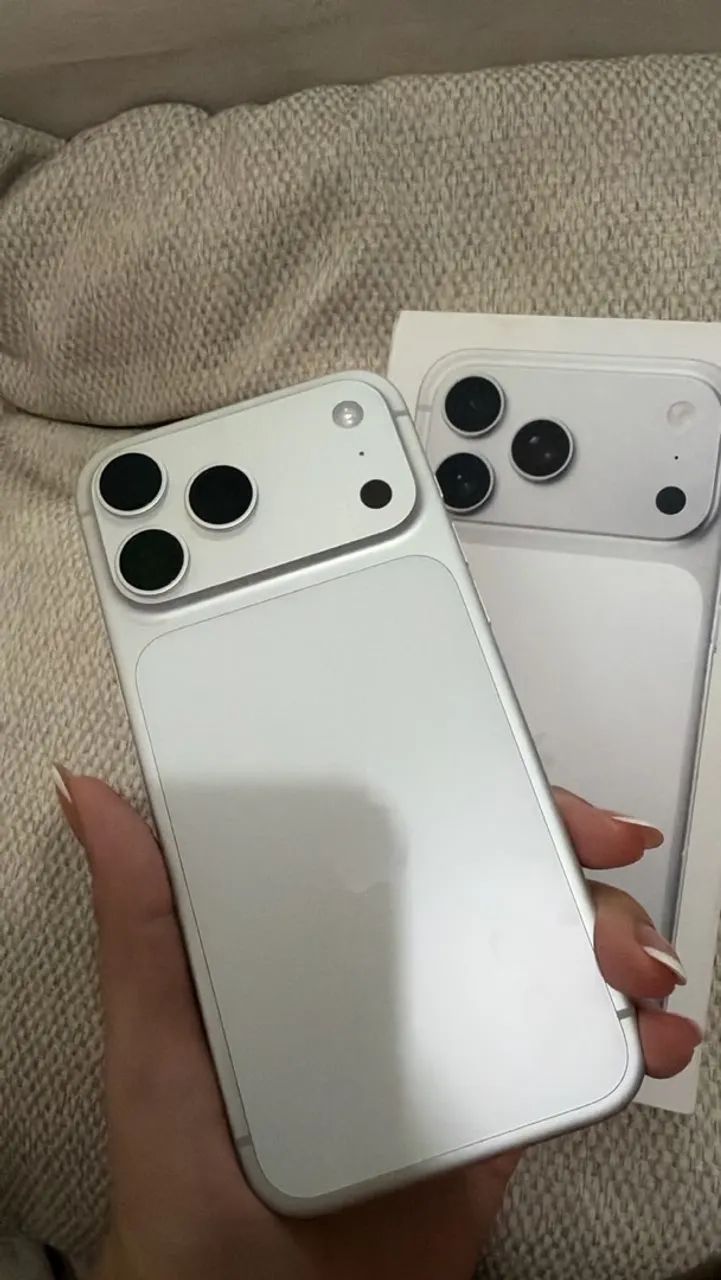 iPhone 17 pro max silver - Foto 2