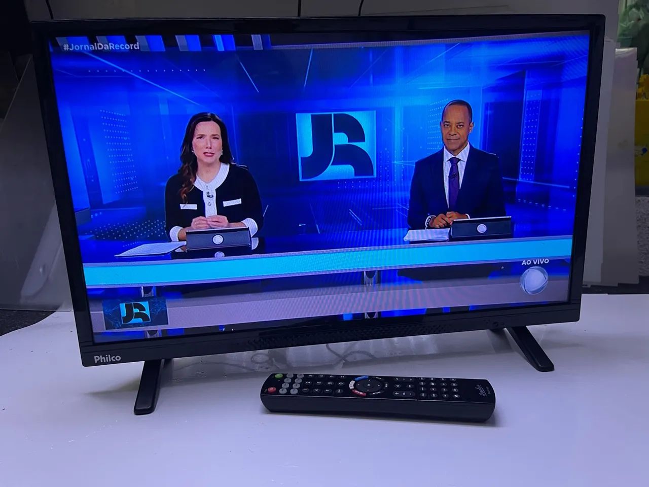Linda TV Philco 24 polegadas de Led digital funcionando perfeitamente