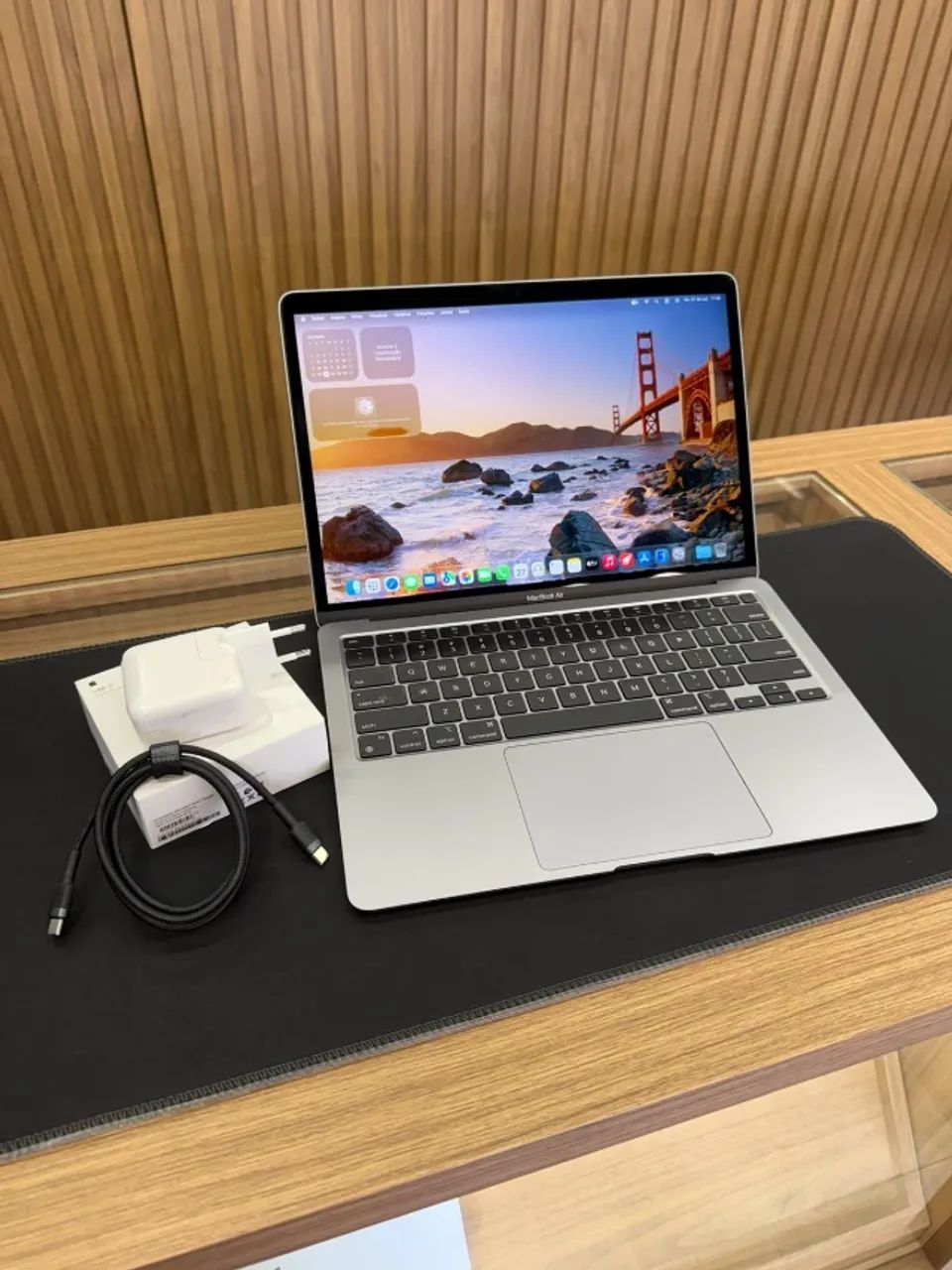 Macbook Air M1 8/256gb 97% (Anápolis)