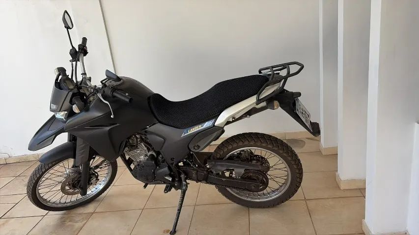 LANDER 250  - Foto 2
