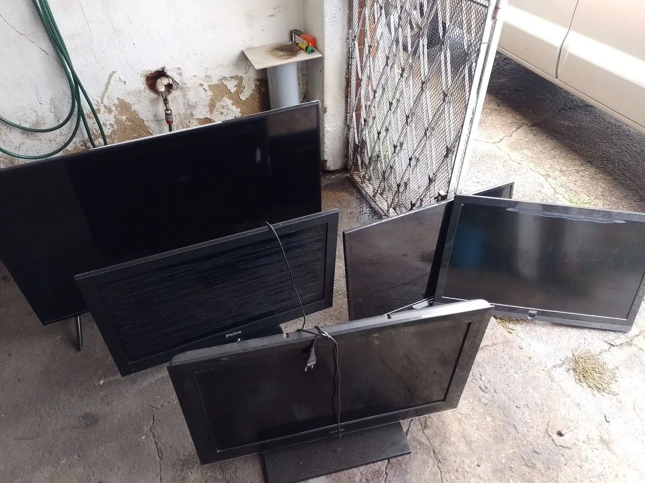 TVs para retirada de peças 