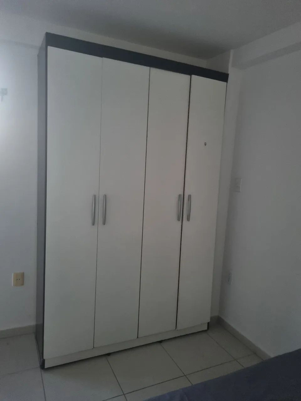 Vendo guarda-roupa 