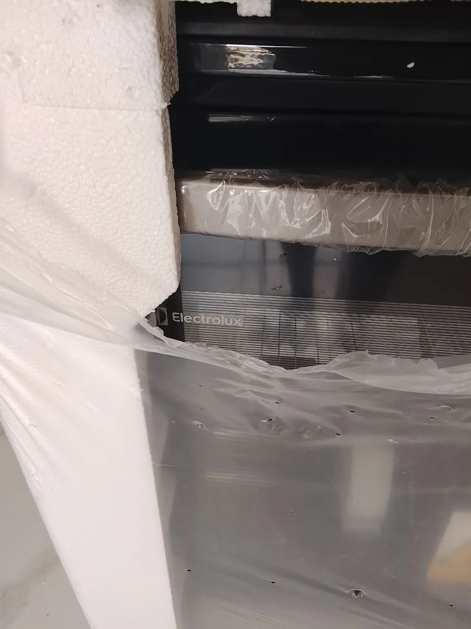 Vendo fogão 4 bocas Eletrolux inox  - Foto 3