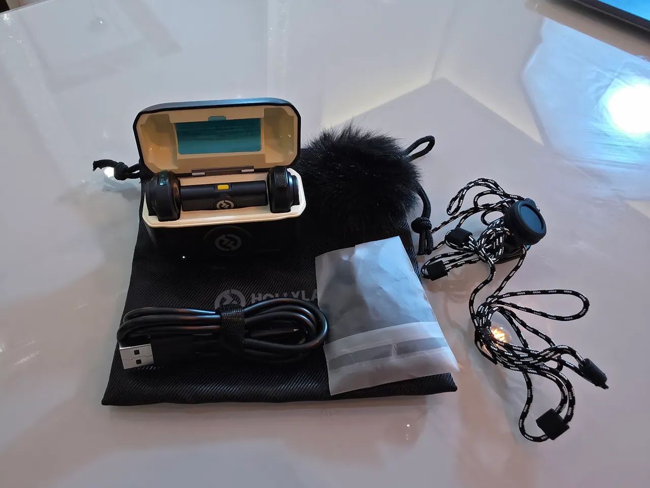Microfone Lark M2 Wireless Lavalier Microphone with Lightning Plug Duo Hollyland - Foto 4
