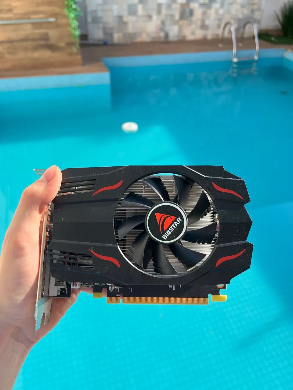 Placa de vídeo Radeon RX 550 Biostar  - Foto 2