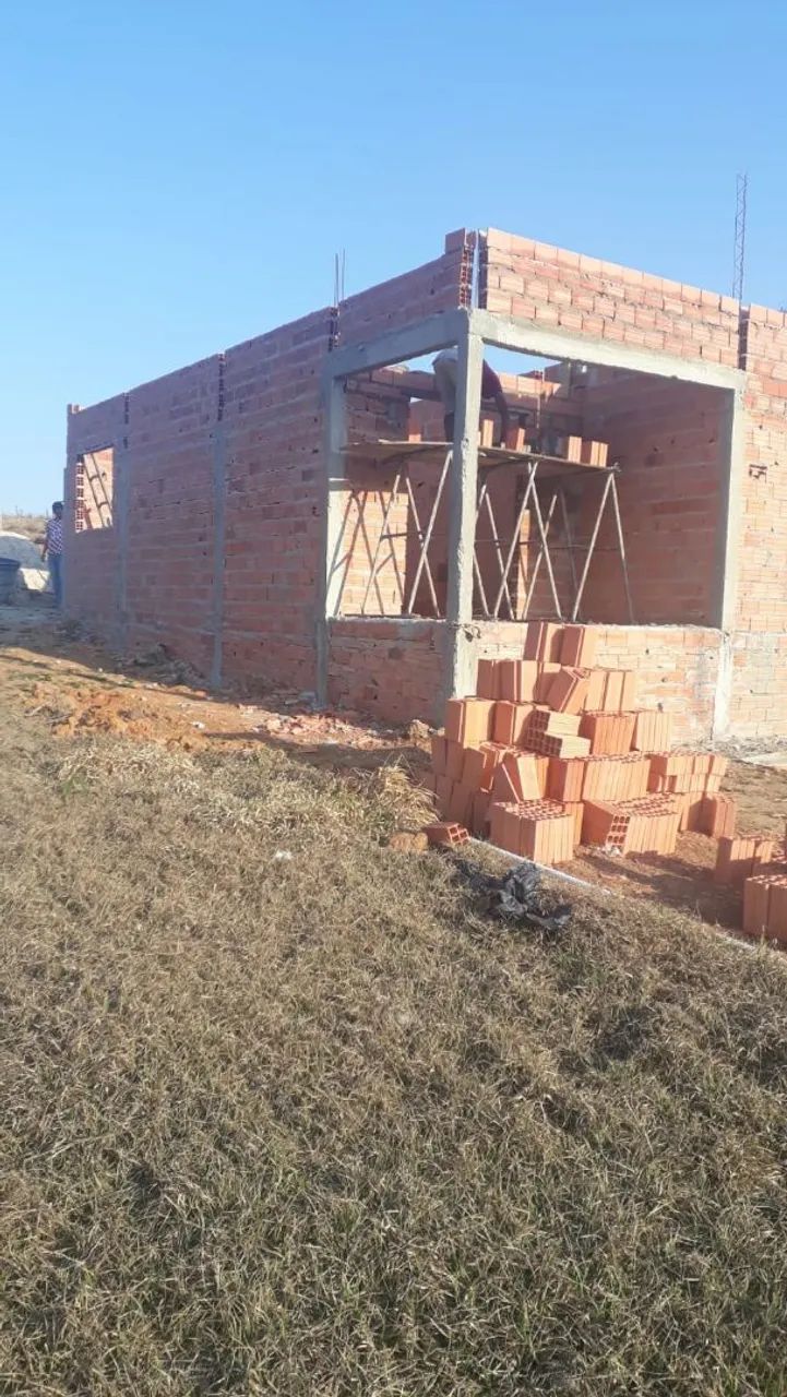 Vendo terreno bairro cercado com chácara em construção  - Foto 5