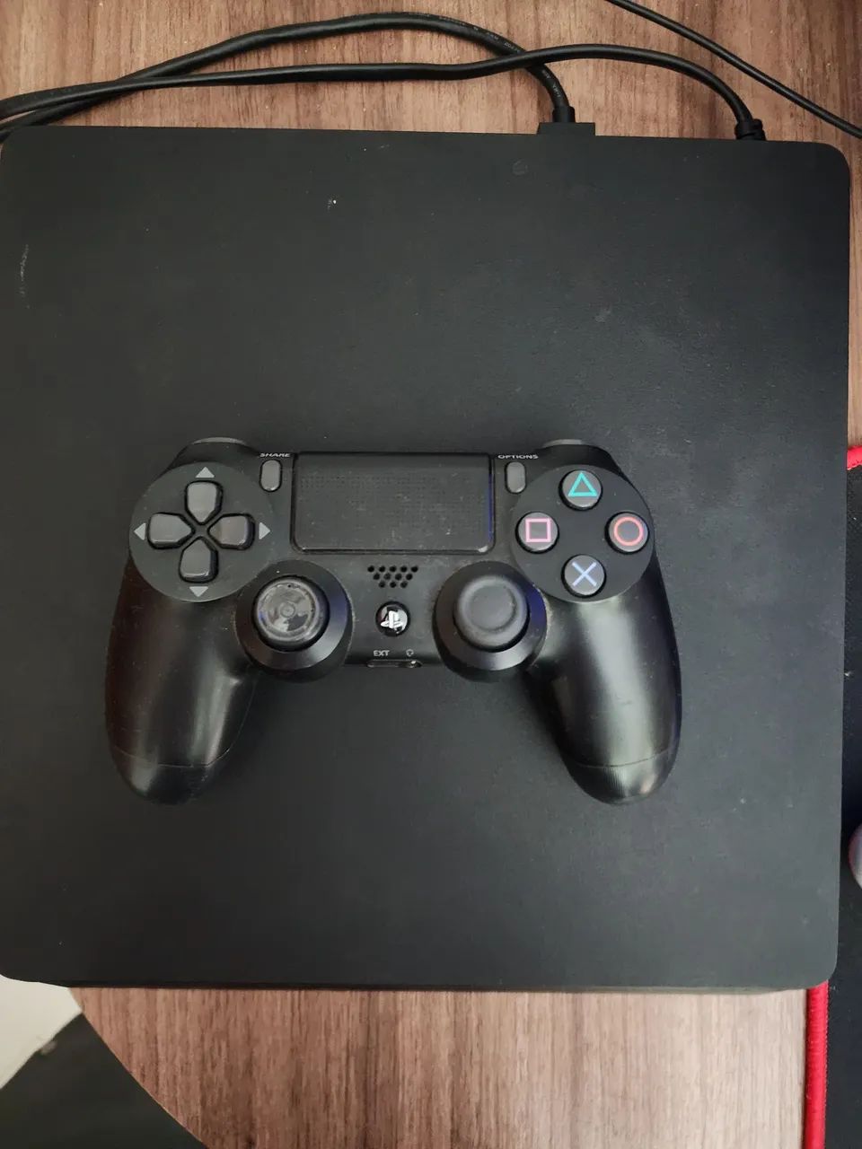 PS4 SLIM 1TB COM MUITOS JOGOS - Foto 2
