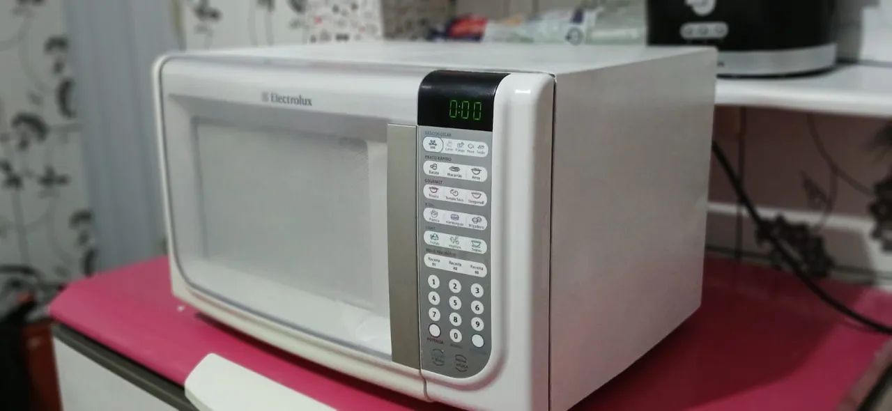 Microondas Eletrolux 31litros 