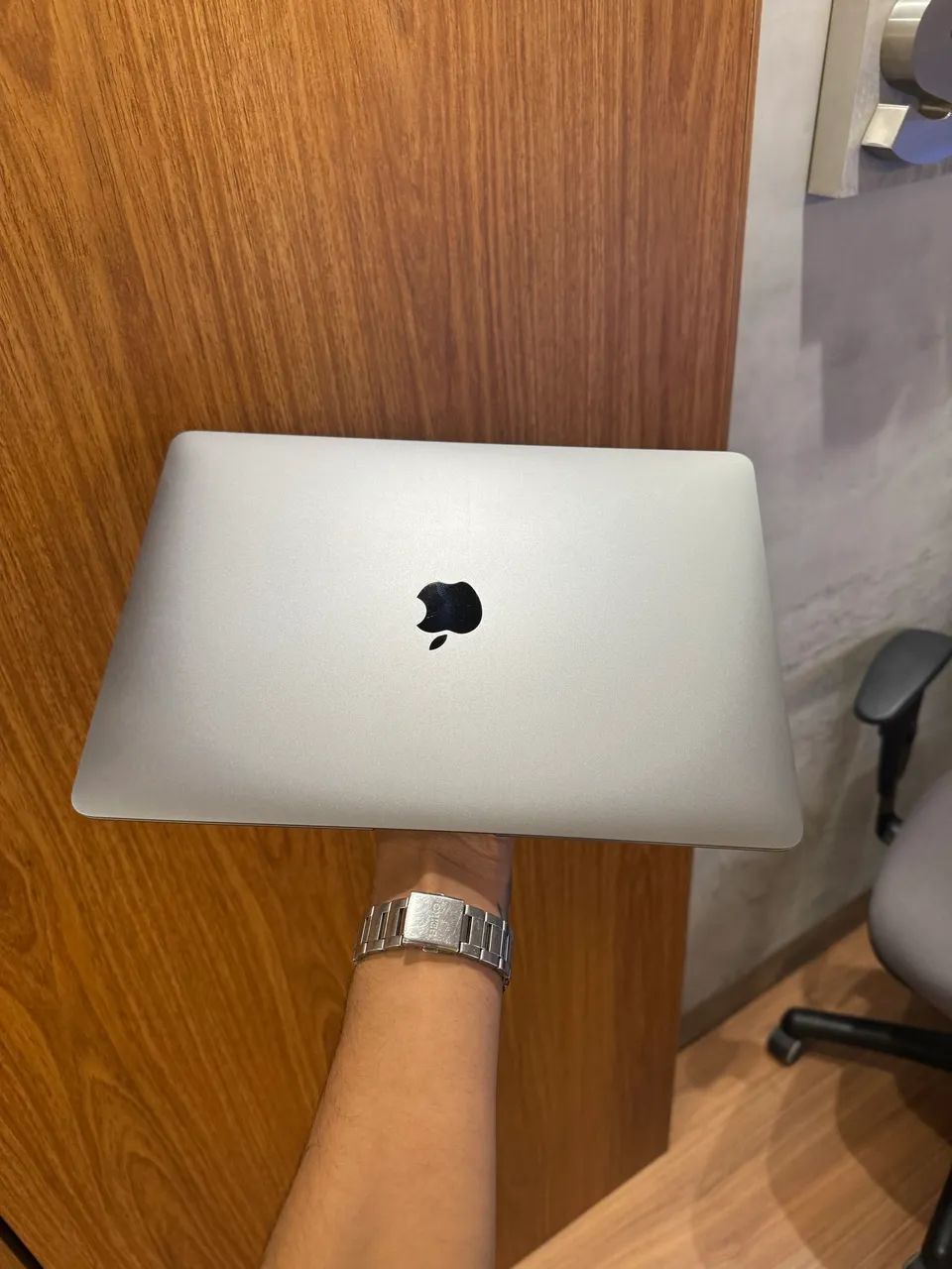 MACBOOK AIR M1 8GB/256GB SPACE GRAY - Foto 2