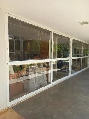 10 Portas de vidro com esquadria de alumínio de correr, de 4 a 4,8 metros. Várias medidas  - Foto 6