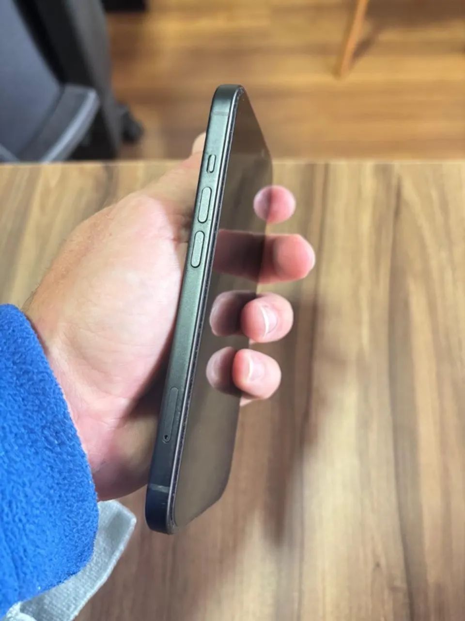 Iphone 15 - 128 gb - Excelente estado - Foto 3