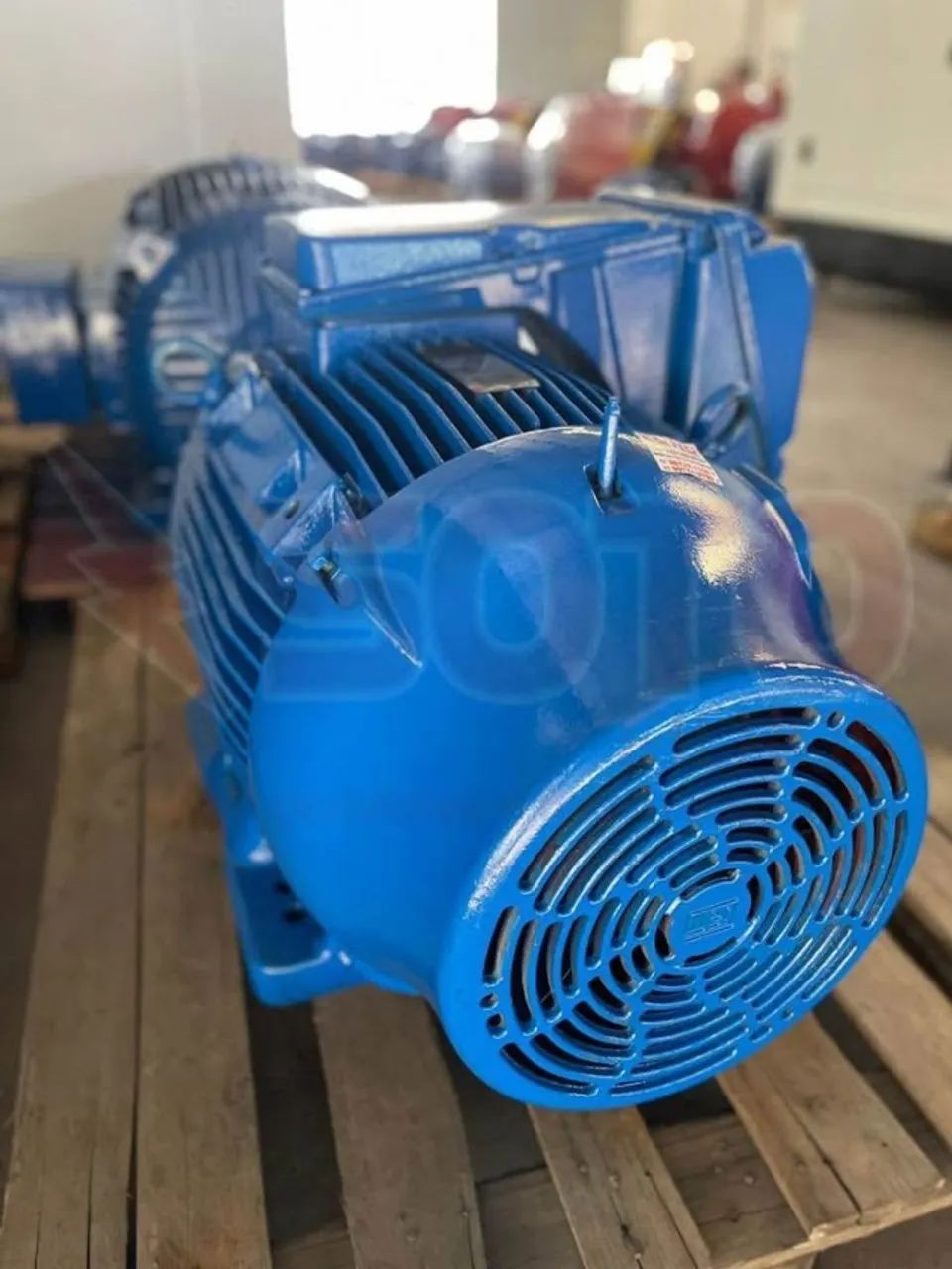 Motor elétrico Weg w22 100 cv 4 polos 220/380/440 v - Foto 4