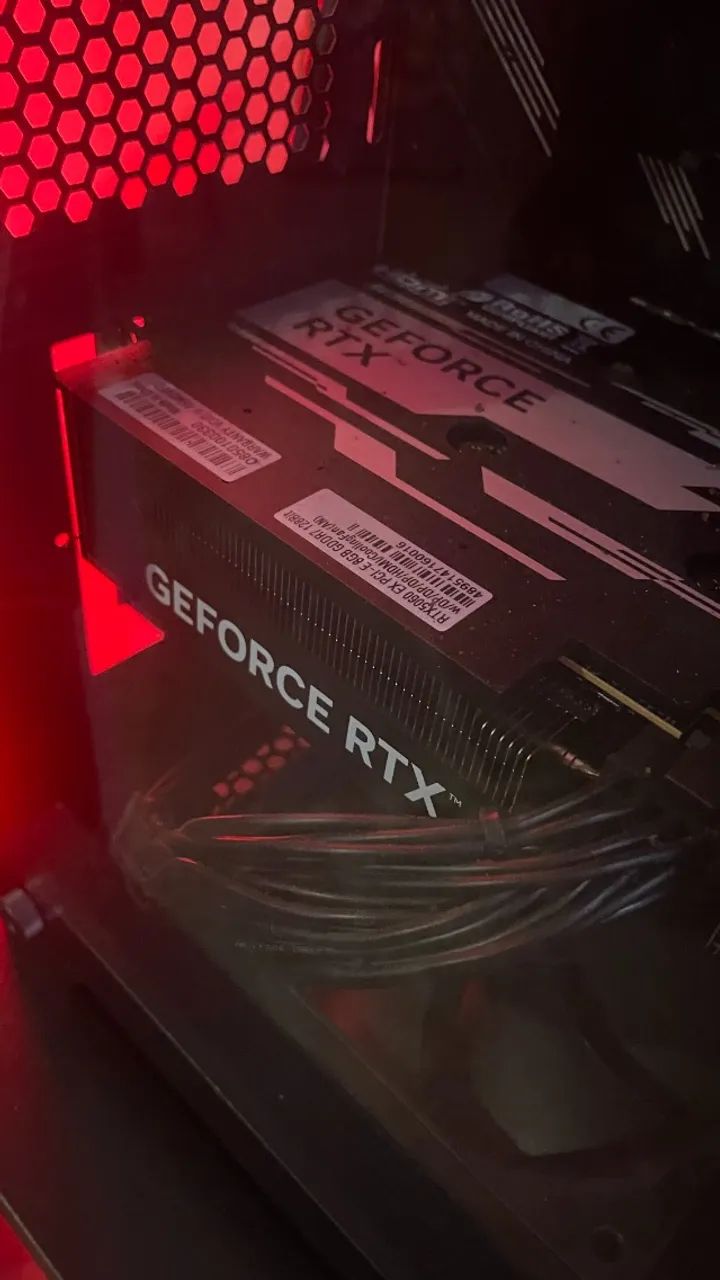 Placa de Video RTX 5060 Galax 8GB - Foto 2