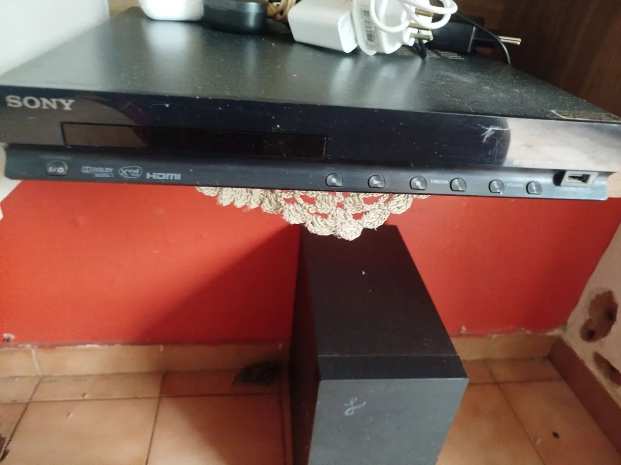 Home com caixa de som  - Foto 2