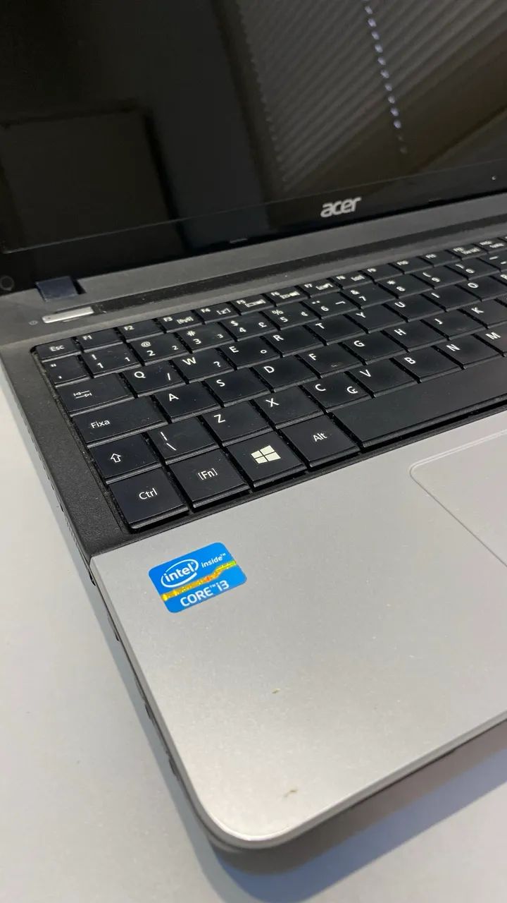 Notebook Acer Aspire E1-571-6_BR642 - Excelente estado de conservação