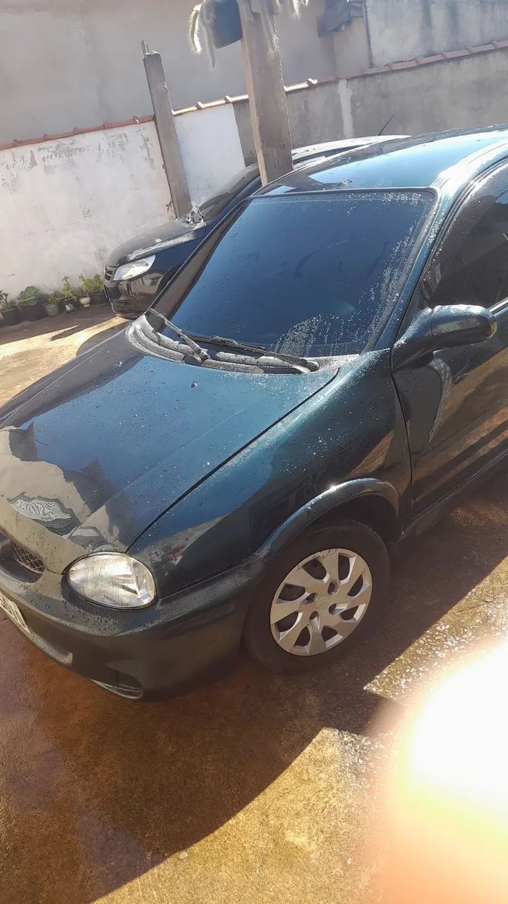 Chevrolet Corsa Sedan Super/ Classic 1.6 MPFI 8V 4 2001