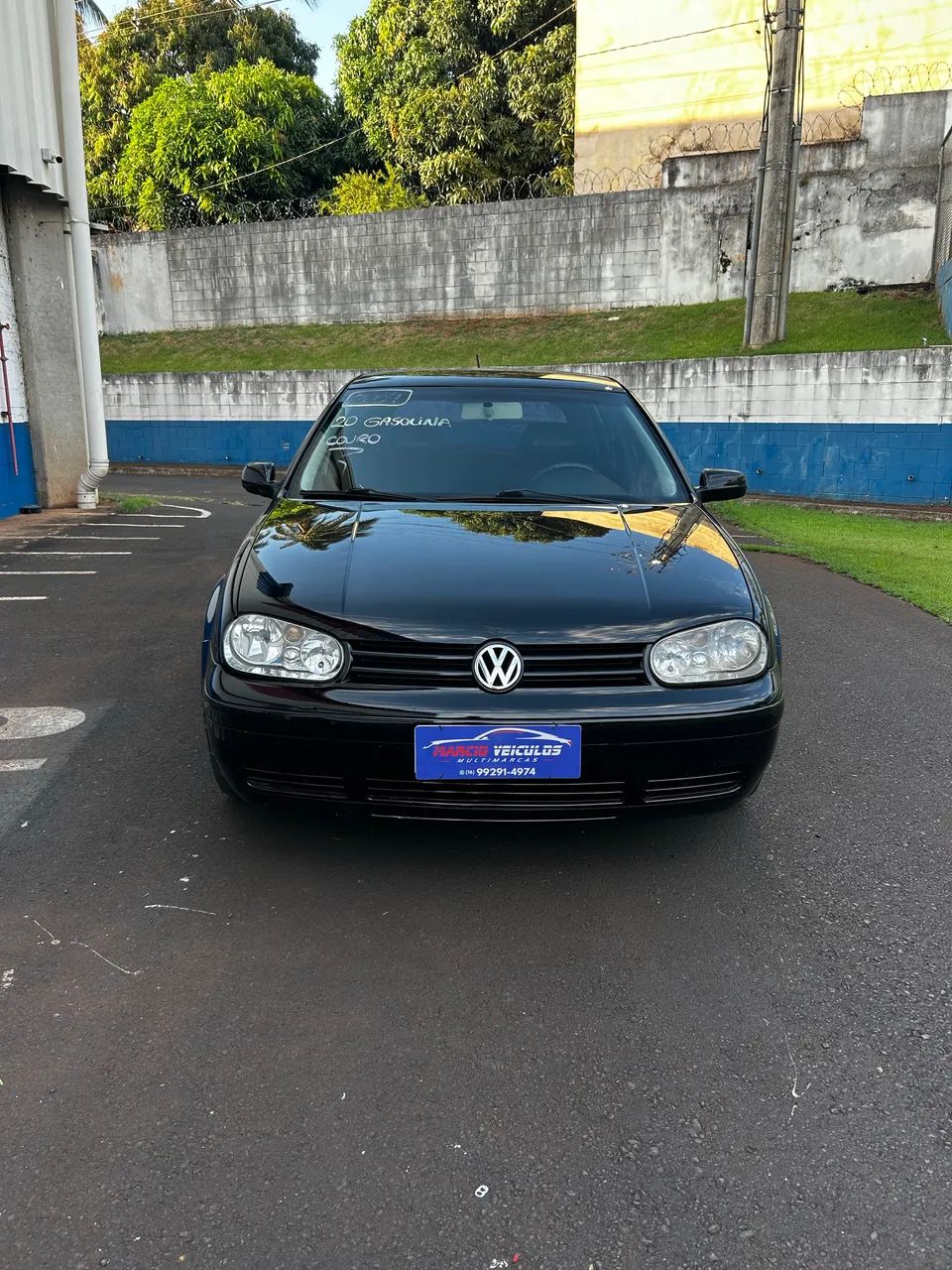 Volkswagen Golf 2.0/2.0 T. Flex Mec.(black & Silv) 2004