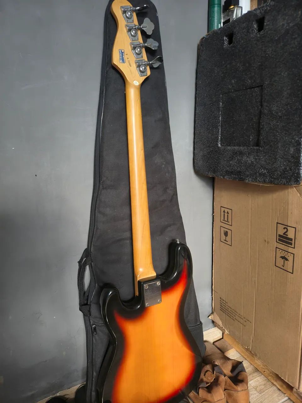 Baixo Strinberg  - Foto 4