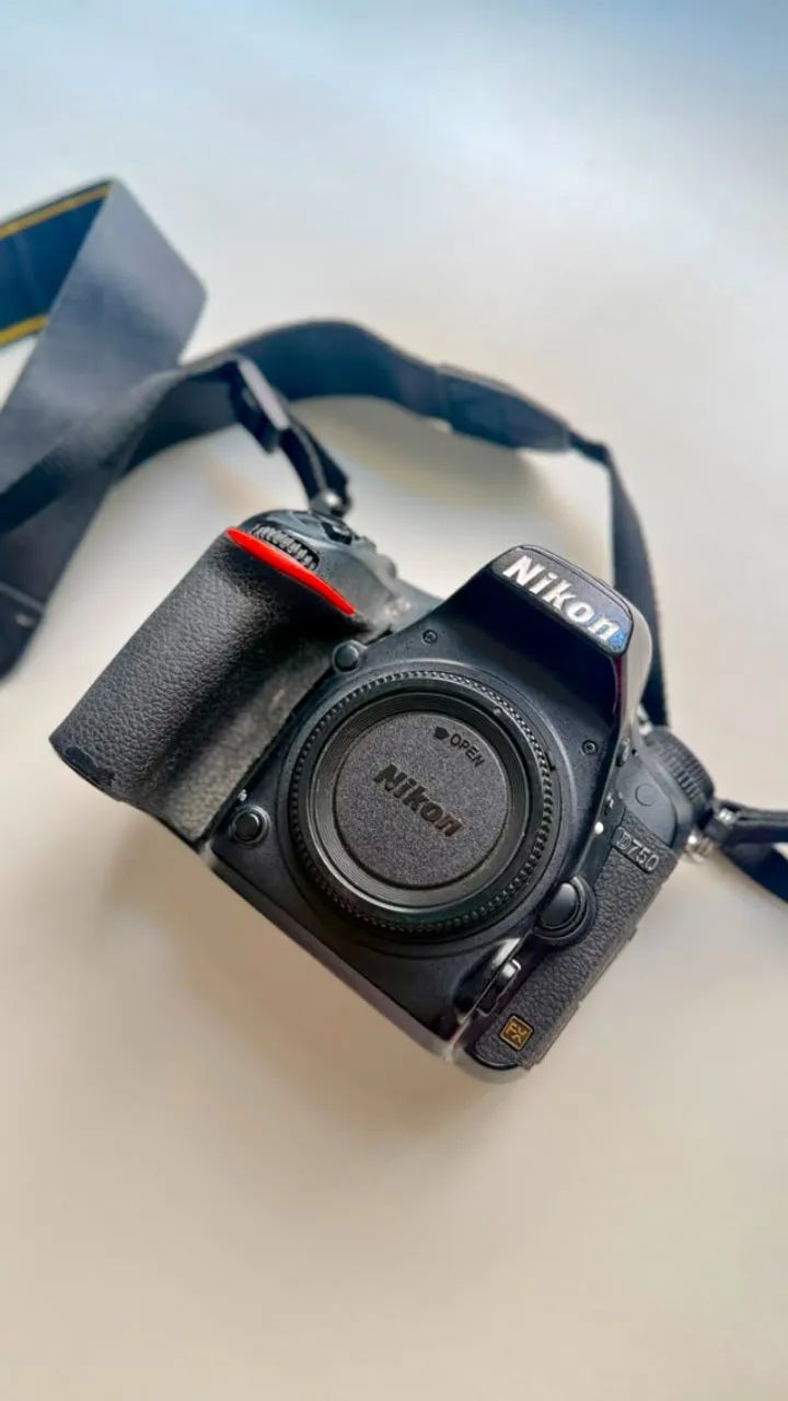 Corpo de Câmera Nikon D750 - Foto 5