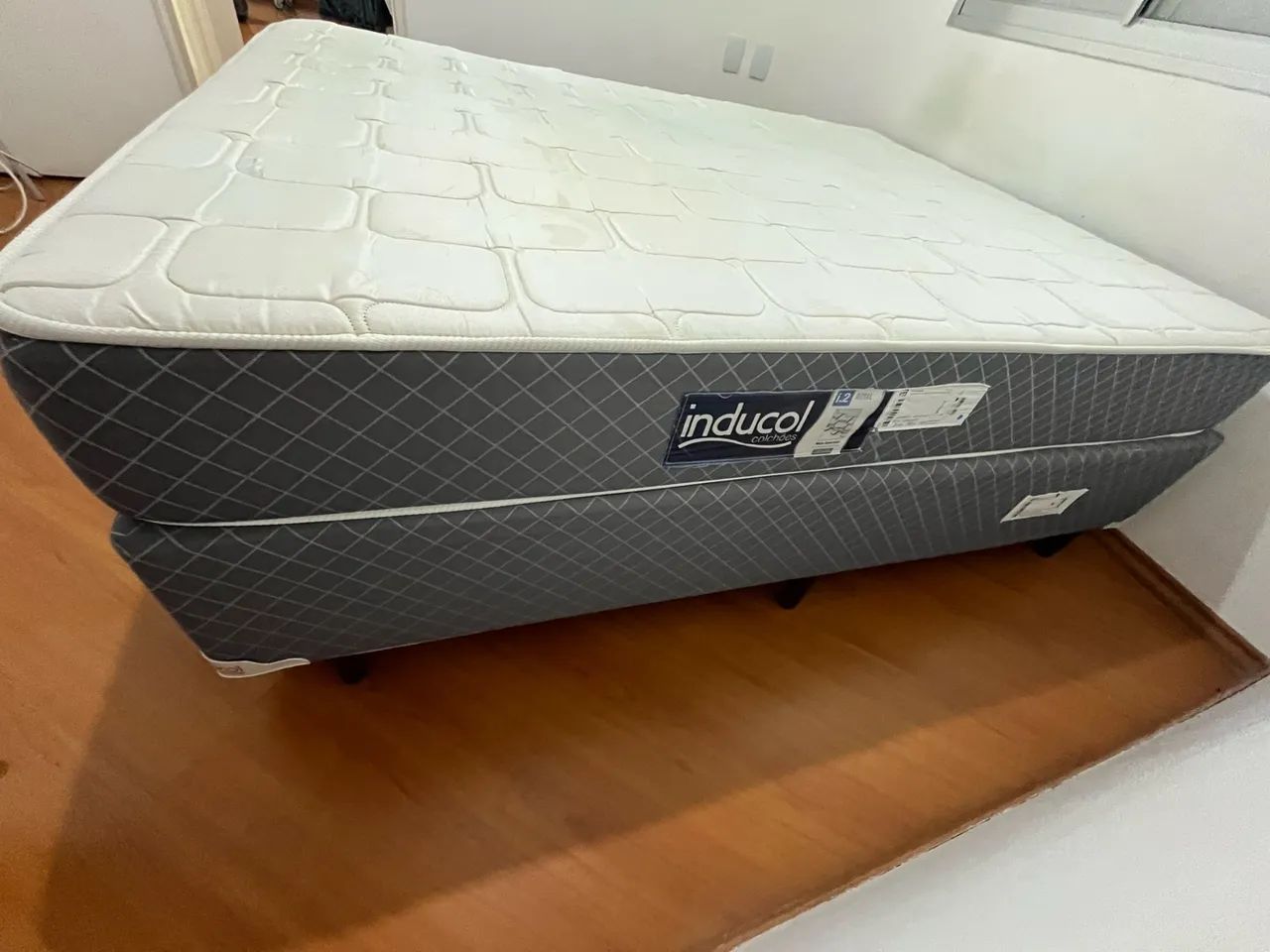 Cama box + colchão molas QUEEN - Foto 4