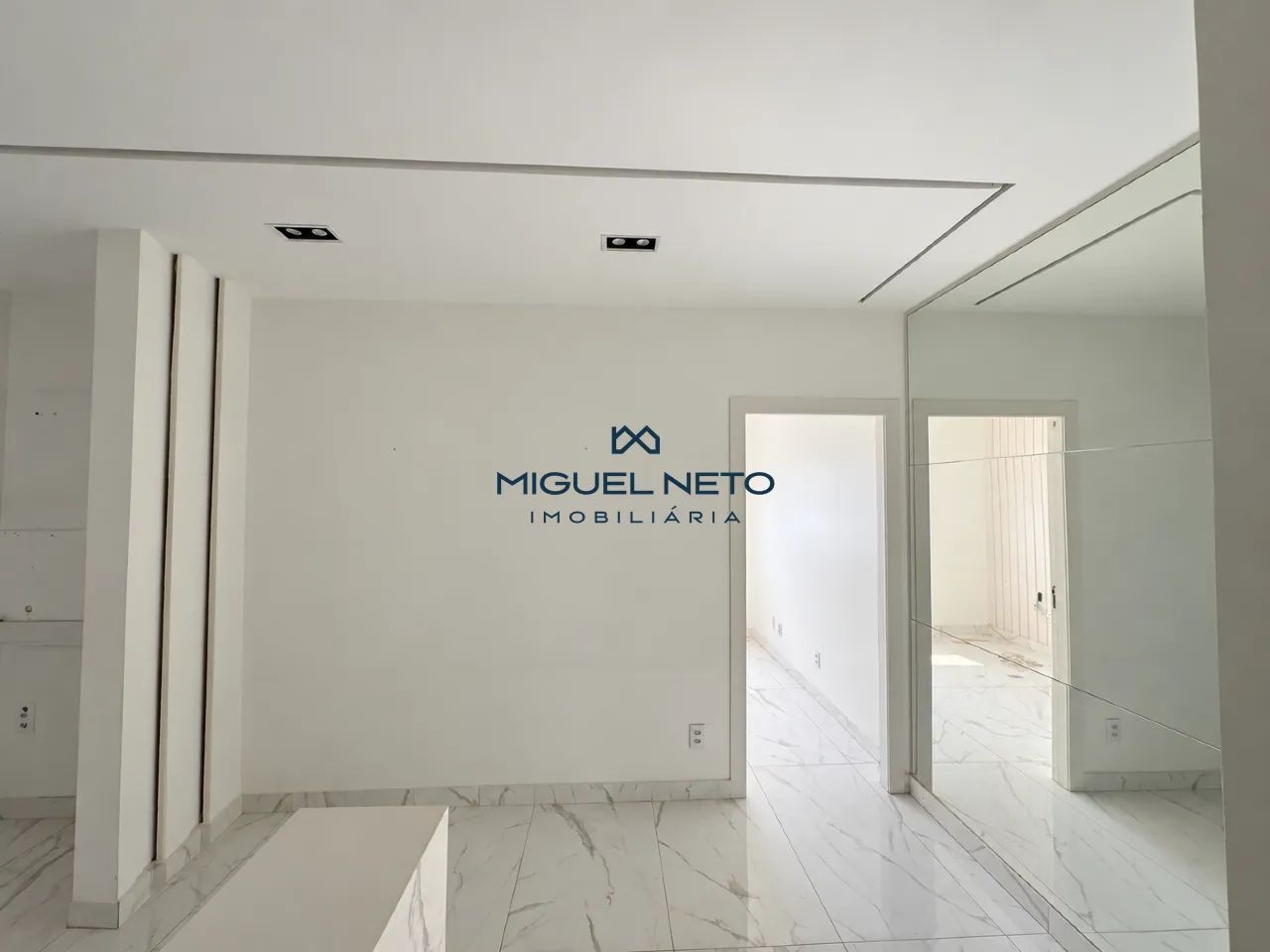SALA COMERCIAL À VENDA | EDIFÍCIO MEDICAL CENTER - Foto 2
