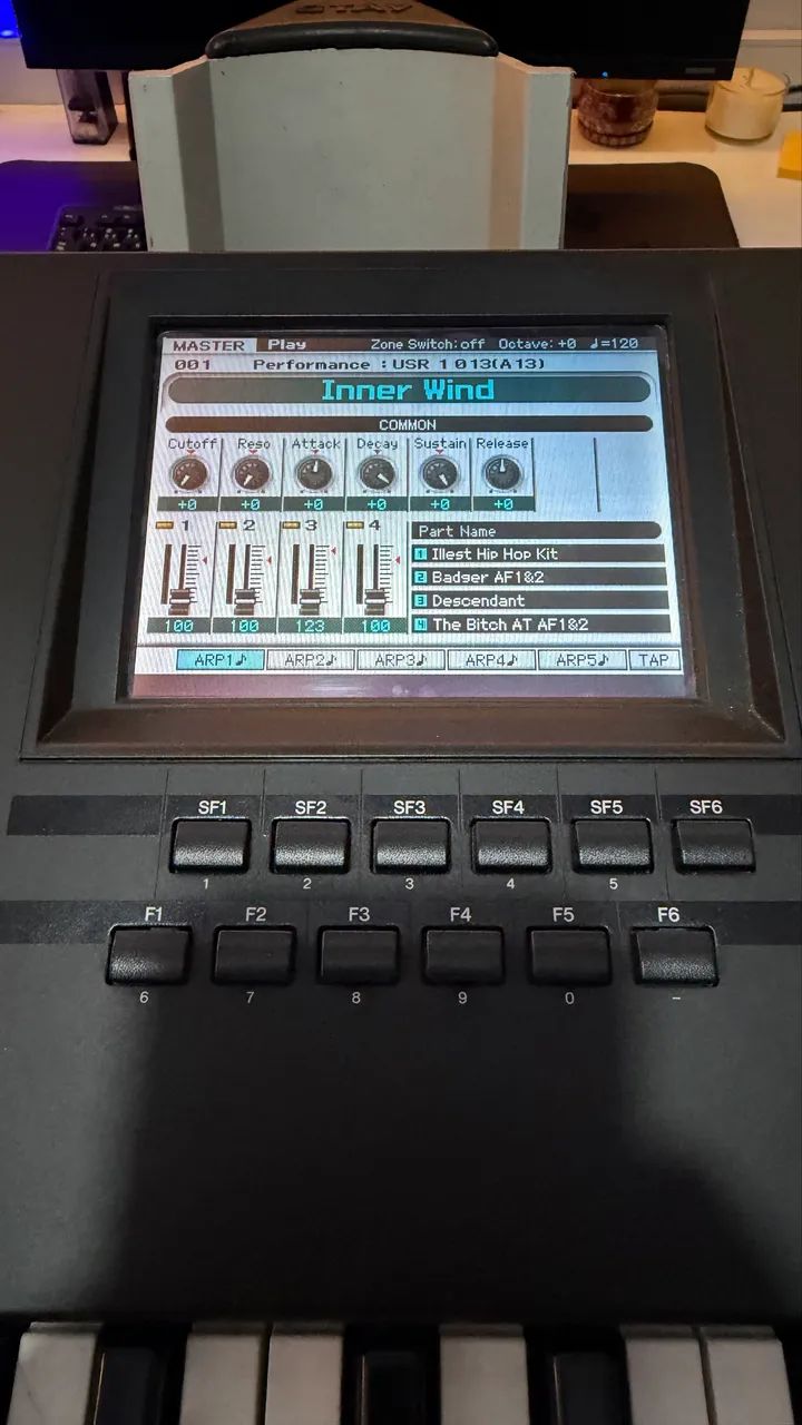 Teclado Motif XF7 (Impecável) - Foto 4