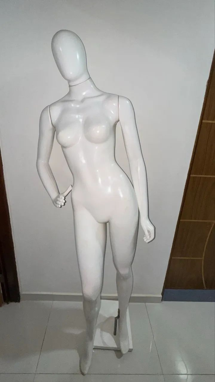 Manequim feminino 