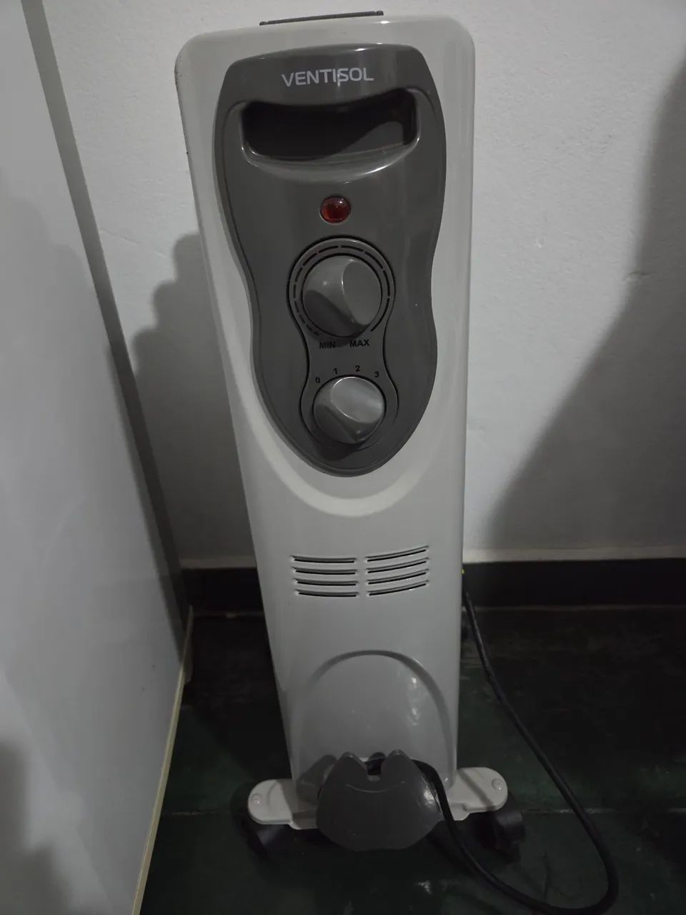 Aquecedor a óleo ventisol