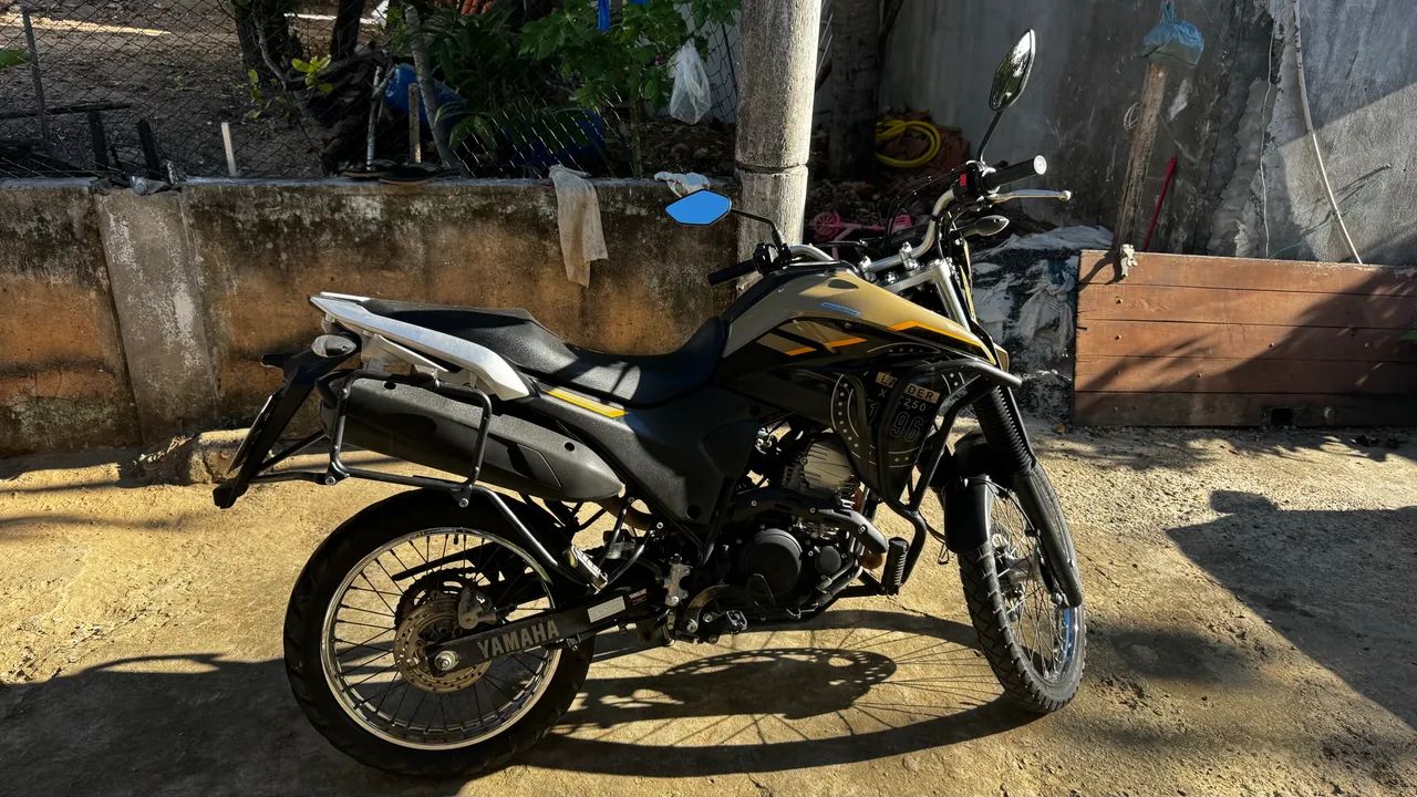 Lander  muito nova - Foto 4