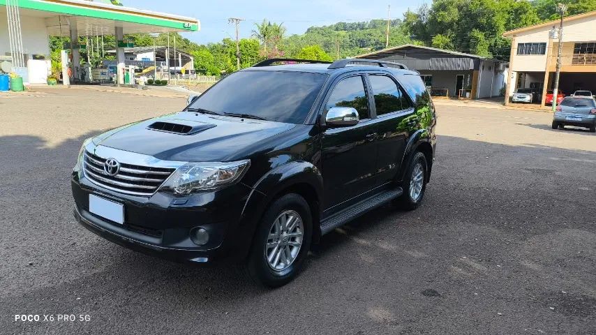 Toyota Hilux 2012