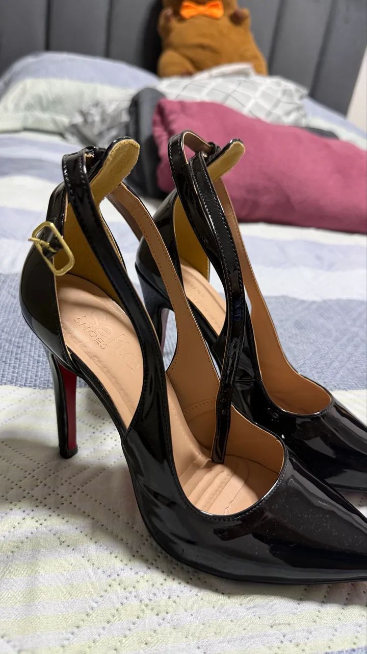 Scarpin Solado Vermelho