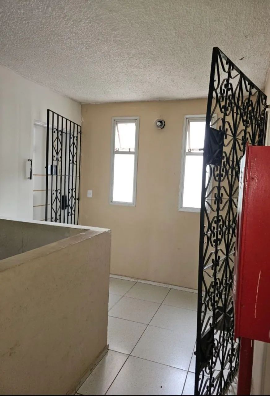 APARTAMENTO 2/4 COM MOBÍLIA  - Foto 2
