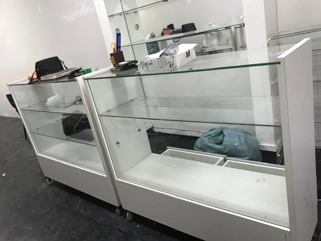 Vende se balcões de loja - Foto 2