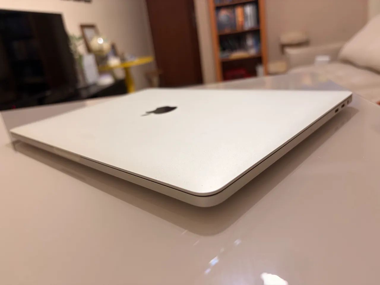 MacBook Pro 13? 2018 i5 Quad-Core 8GB SSD 256GB | Excelente Estado