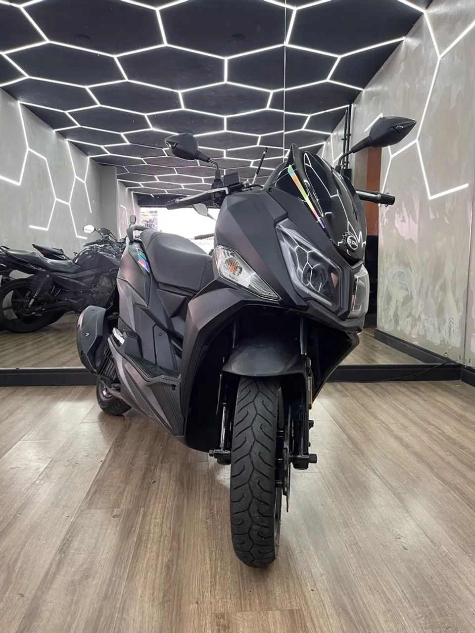 DAFRA CRUISYM 150 ABS