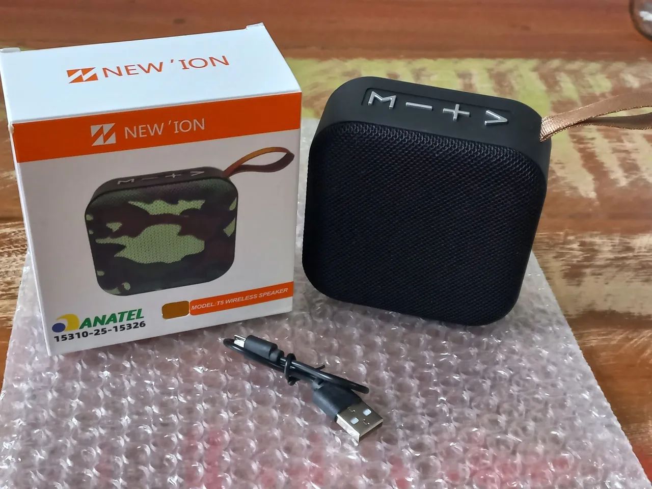 Caixa de som portátil Bluetooth - NOVA