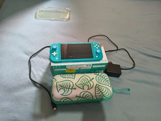 Nintendo Switch Lite Turquesa usado BLOQUEADO