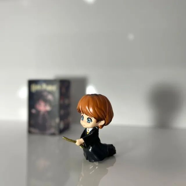 Boneco Ron Weasley Harry Potter com Varinha - Mini Figure Colecionável - Foto 2